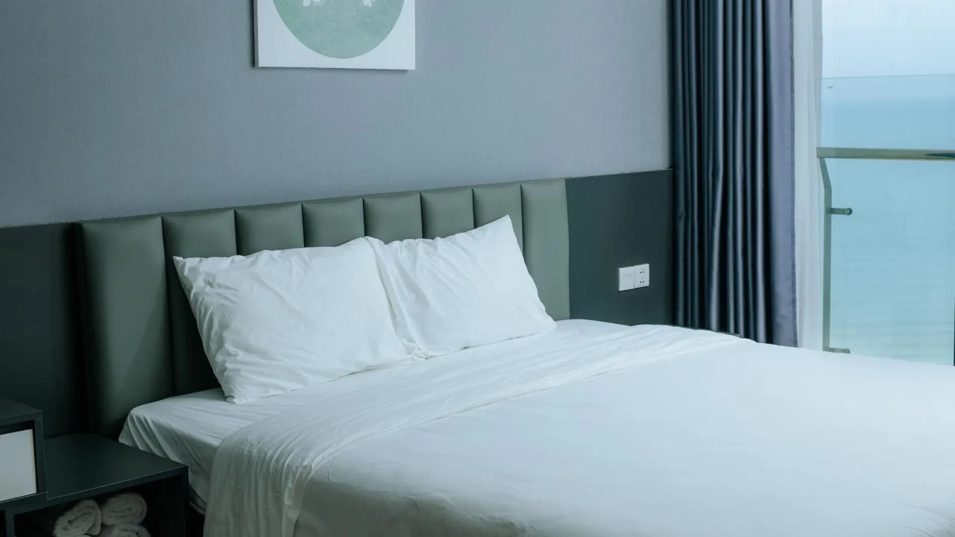 Nha Cua Mang - Csj Tower Bai Sau Vung Tau Apartment 0*,  Vietnam